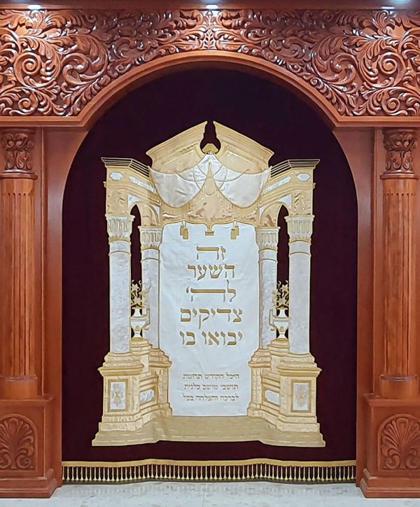 פרוכת שער וילנא